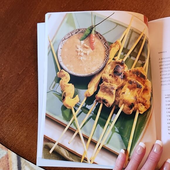 Dairy Free & Gluten Free Cookbook & 101 Best Gluten Free Foods Book Bundle - Picture 9 of 12